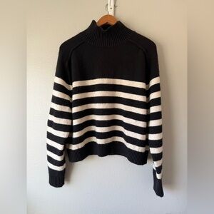 H&M Classic Black and white striped Sweater
